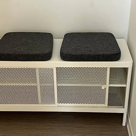 Stylische Dg-wohnung Mit Grosser Loggia Apartamento